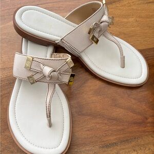 Michael Kors Flat Thing Cream Sandals 9.5